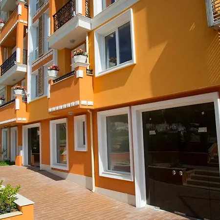 Riviera Garden 3* Ravda
