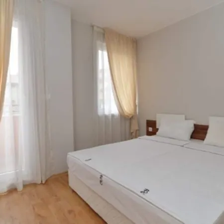 Riviera Garden Aparthotel Ravda